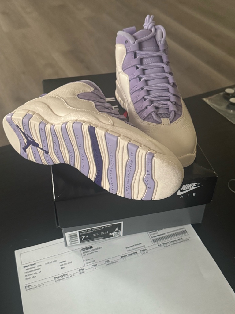 Women’s High-Top Sneaker In Cream & Lavender